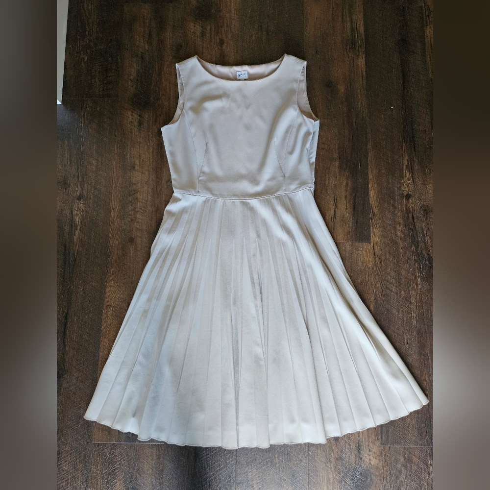 Armani Collezioni Cream Pleated Kids Dress